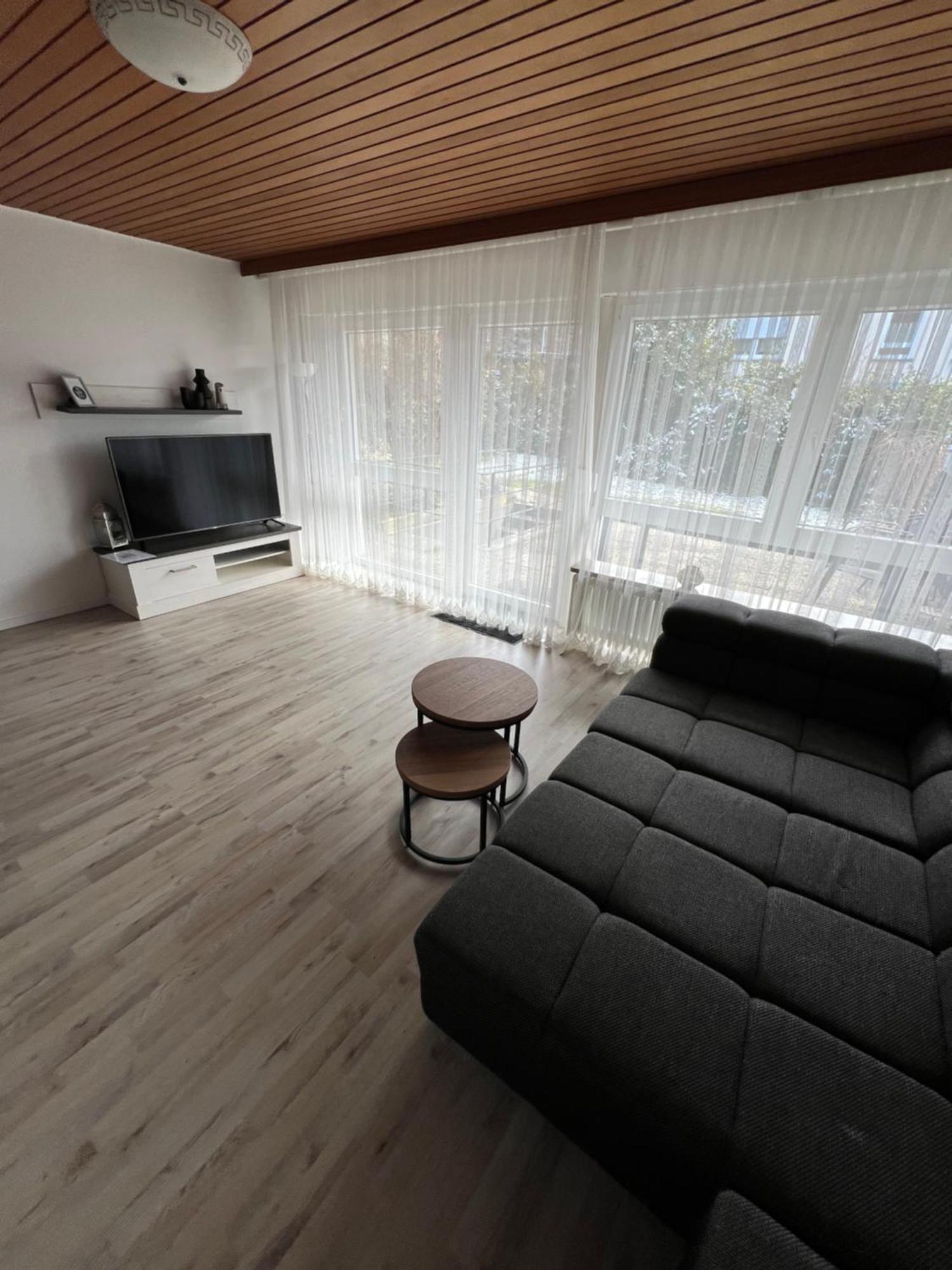 Reiheneckhaus Mit Garten Und Terasse Tettnang Exterior foto